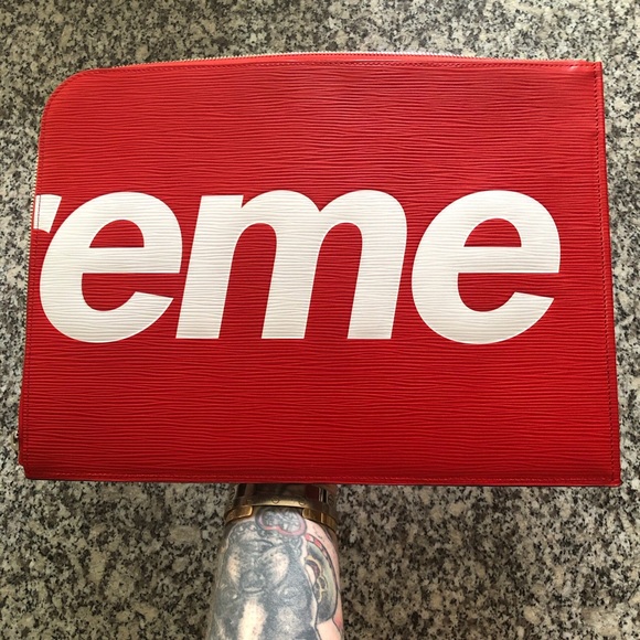 L Louis Vuitton Supreme Pochette Jour Epi Leather - Picture 2 of 7